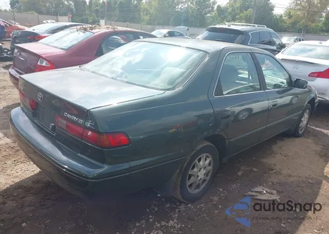 1999 Toyota Camry Ce from USA, damaged, VIN 4T1BG22K3XU510842